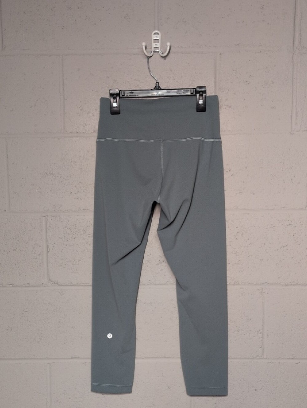 Lululemon Wunder Train High-Rise Crop 23" Cropped Leggings Size 8 - Picture 4 of 7